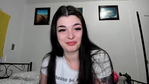 Snapshot of sierrasquirter chatting on February 6, 3:59 am Sierra online show from February 6, 3:59 am