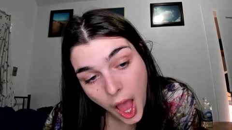 Snapshot of sierrasquirter chatting on December 27, 4:26 am Sierra online show from December 27, 4:26 am