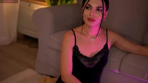 Maria online show from November 18, 11:00 am