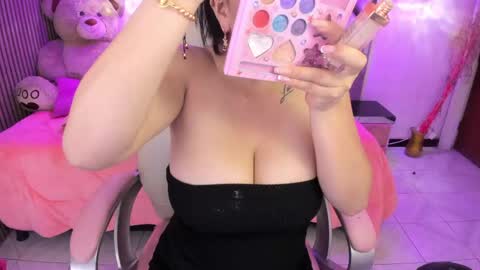 SIlvana  online show from May 11, 1:02 pm