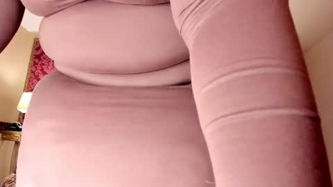  SilvanaBombshel  online show from March 5, 12:45 pm