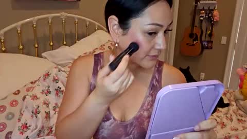 simonesighren online show from March 30, 8:30 pm