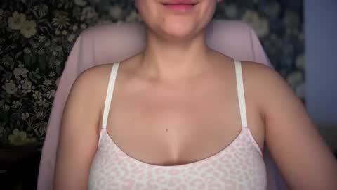 Sindra online show from December 3, 12:46 am