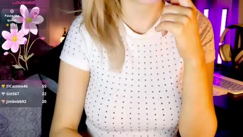 Kate online show from April 26, 11:13 pm