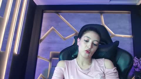 SinLickerr online show from March 15, 1:02 pm