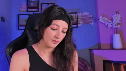 SinLickerr online show from April 6, 8:21 pm