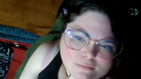 Siofra online show from May 6, 10:47 pm