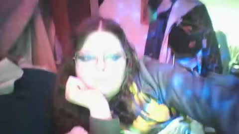 Siofra online show from February 17, 2:53 am
