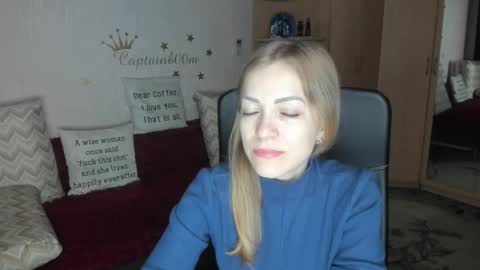 sirenasilk online show from October 6, 3:23 am