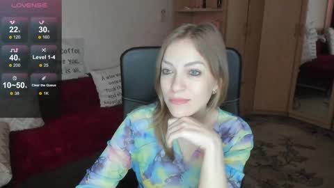 sirenasilk online show from May 8, 11:35 am