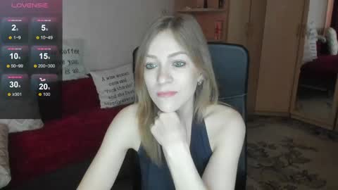 sirenasilk online show from May 7, 11:25 am