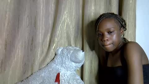 shannie online show from November 28, 12:57 am