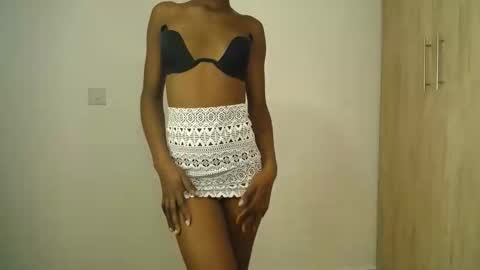 sizzly_ass online show from May 6, 8:02 pm