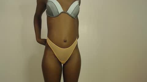 sizzly_ass online show from May 13, 7:08 pm
