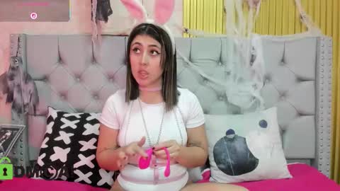 Skarlet online show from October 17, 6:33 pm