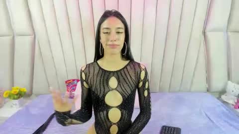 Skarlet online show from April 7, 8:00 pm