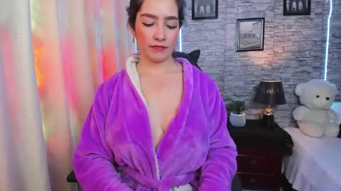 Skarleth online show from May 10, 7:27 pm