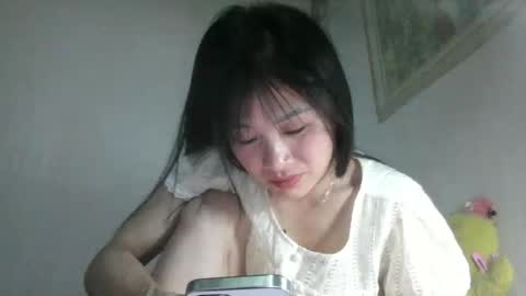 Shie online show from May 10, 4:42 pm