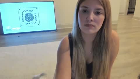 skiimaskabby online show from October 2, 2:05 am