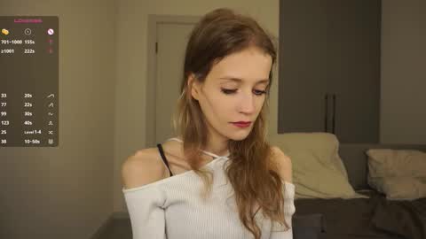 Snapshot of skinny_eve chatting on September 13, 5:10 pm Emily online show from September 13, 5:10 pm