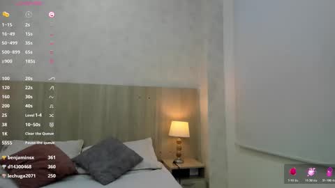   online show from November 14, 11:21 am