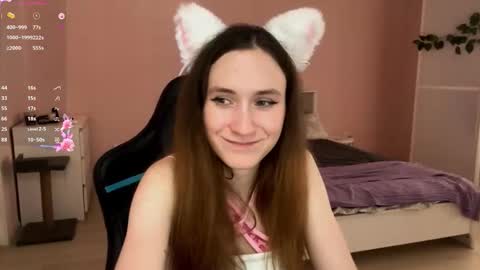 Lola online show from September 15, 2:14 pm