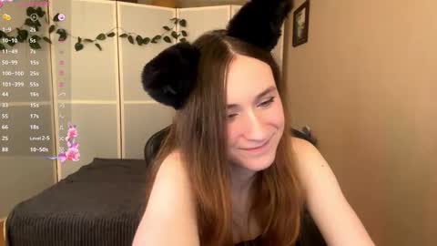 Lola online show from September 9, 6:35 am
