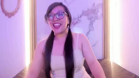 skye_bluee_ online show from September 16, 3:03 am
