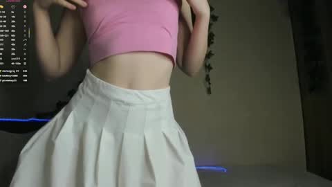 skyedavis online show from May 12, 1:40 pm