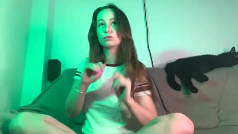 skykika00 online show from February 2, 11:32 pm