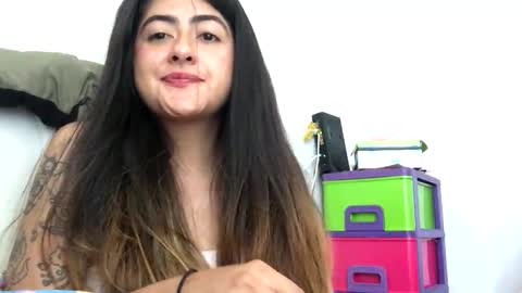 Skyler online show from May 15, 9:39 pm