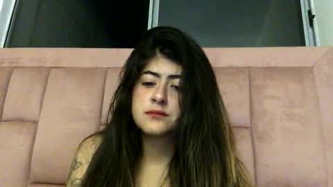 Skyler online show from May 4, 1:20 am