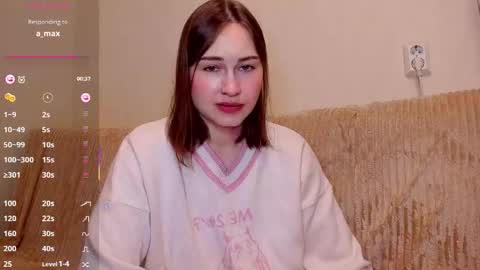Alice online show from May 28, 6:39 pm