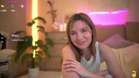 Elise  165cm 50kg online show from April 18, 7:58 pm