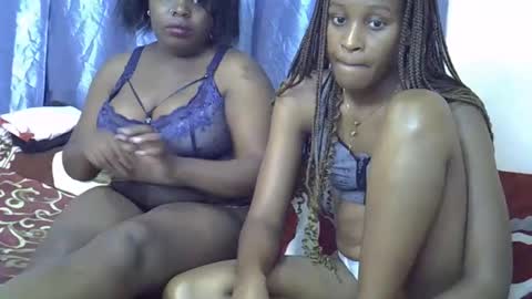 Alicia online show from December 17, 4:22 pm