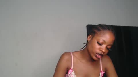 perry online show from March 25, 10:07 am