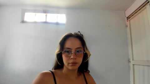 slone03 online show from May 14, 2:23 pm