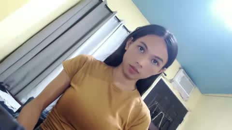 CHIE CHIE online show from February 12, 5:20 am