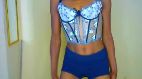 Sexyslutt online show from May 19, 6:20 am