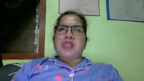 Lovewella online show from March 30, 3:22 pm