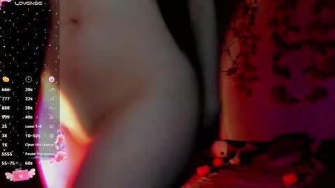 smallimpmeili online show from October 6, 8:24 pm