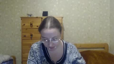 smart_rose online show from February 9, 4:40 pm