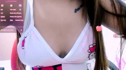 smeralda_24 online show from January 8, 2:04 am