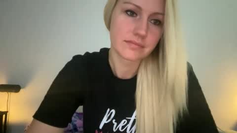 smexxii93 online show from January 7, 3:48 pm