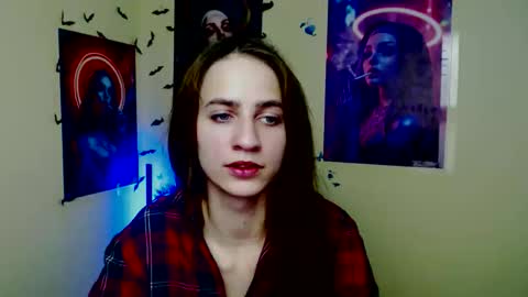 Charlotte online show from January 9, 7:29 pm