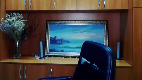 Charlotte online show from January 7, 1:25 pm