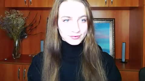 Charlotte online show from December 18, 1:27 pm