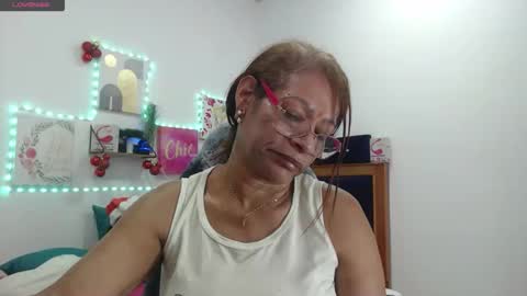 Smileth online show from December 16, 2:45 pm