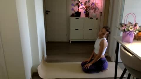 smiling_lexa online show from May 18, 9:48 am