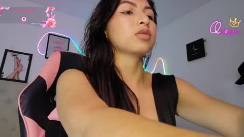 Hellen  online show from May 23, 5:50 am
